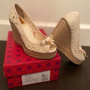 Tory Burch white lace wedges heels shoes
